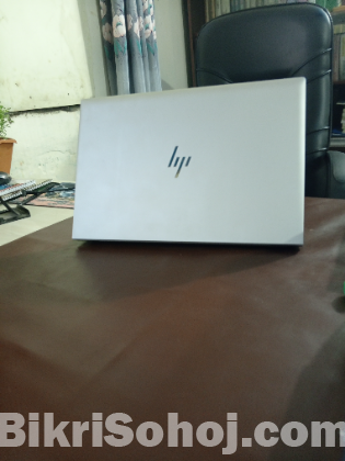 Hp elitbook g7 rizen5 pro